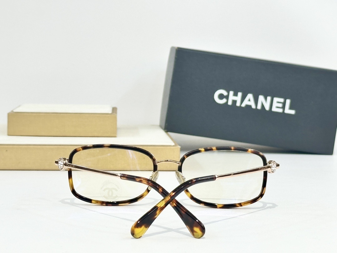 Chanel Luxury Square Eyeglasses – Elegant Designer Optical Frames