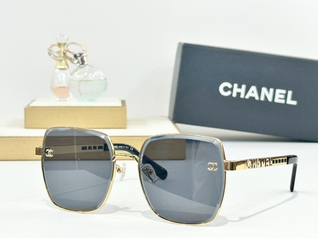 Chanel Gold Frame Square Sunglasses – Grey Lens