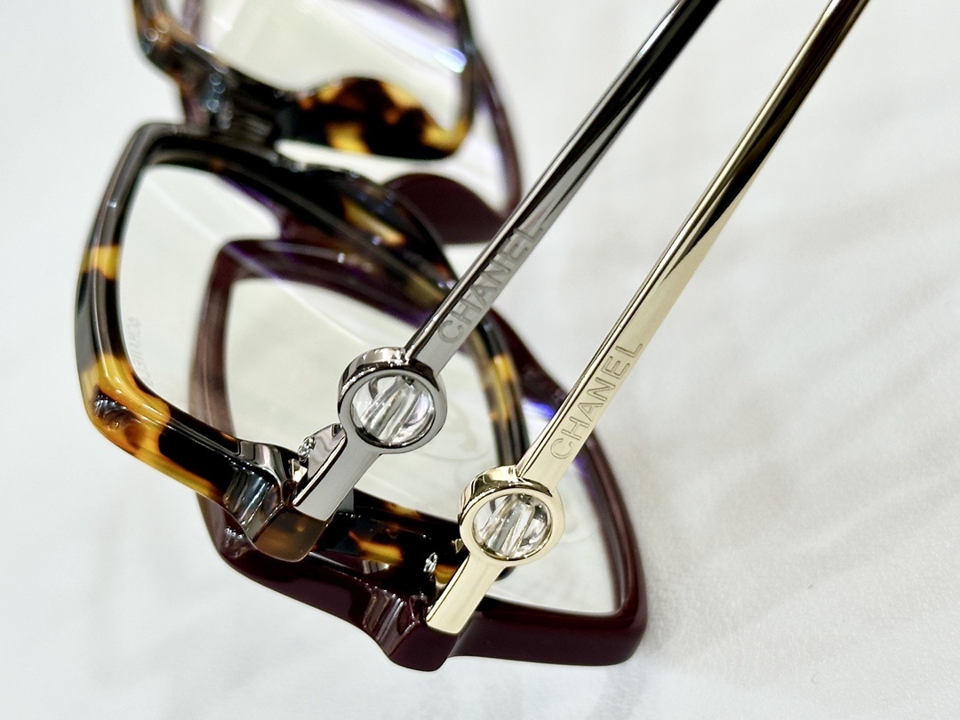 Chanel Luxury Square Optical Frames – Elegant Black & Gold Eyewear