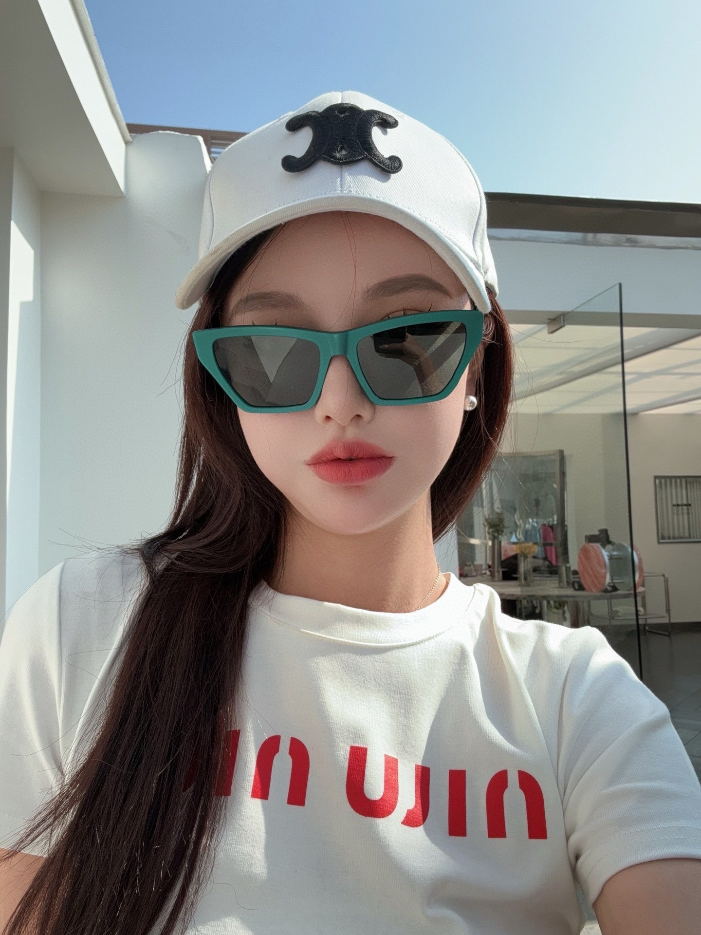 Retro Green Cat-Eye Sunglasses for Women – Chic UV Protection