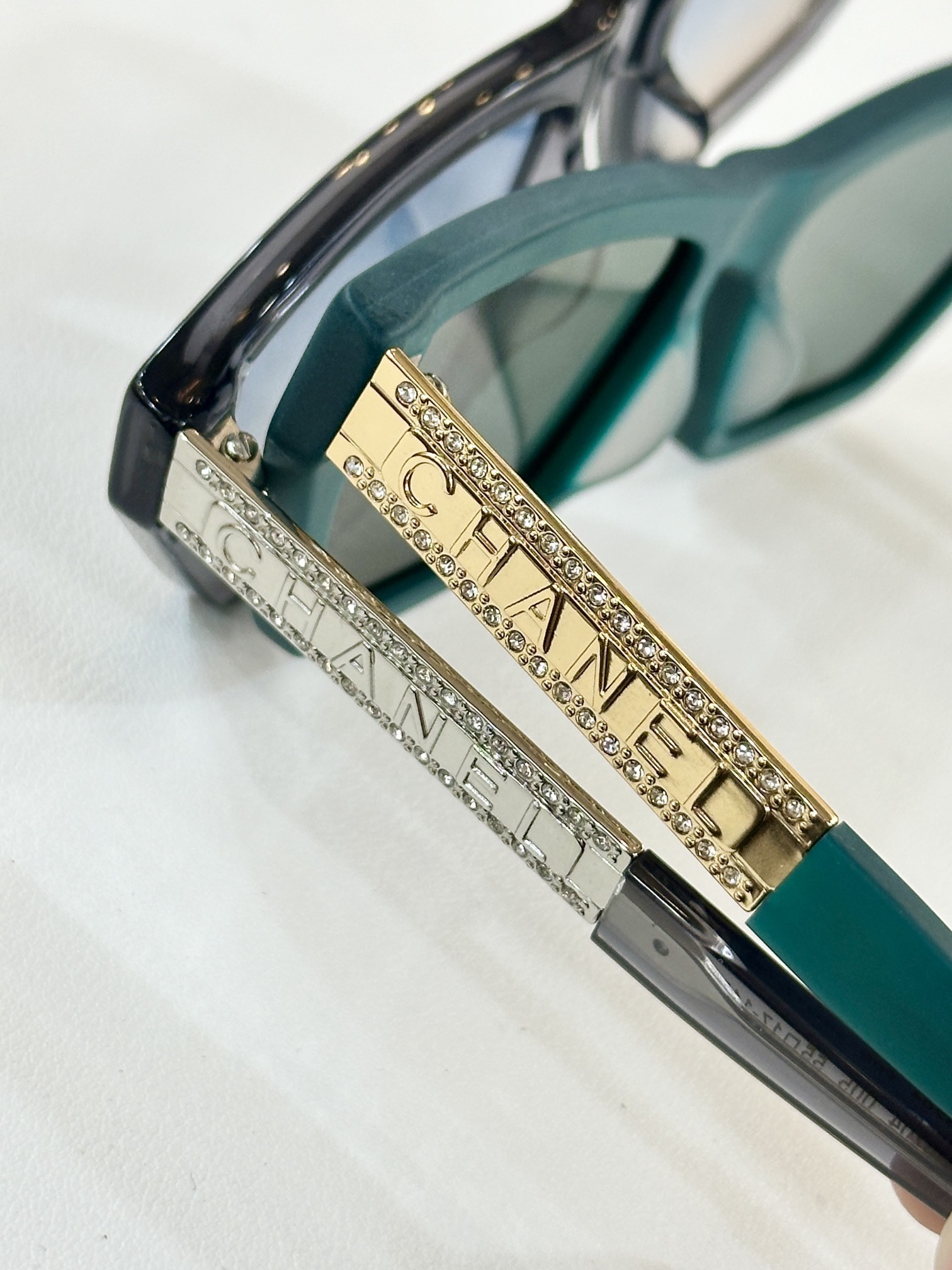 Chanel Luxury Cat-Eye Sunglasses for Women – Crystal Logo Design