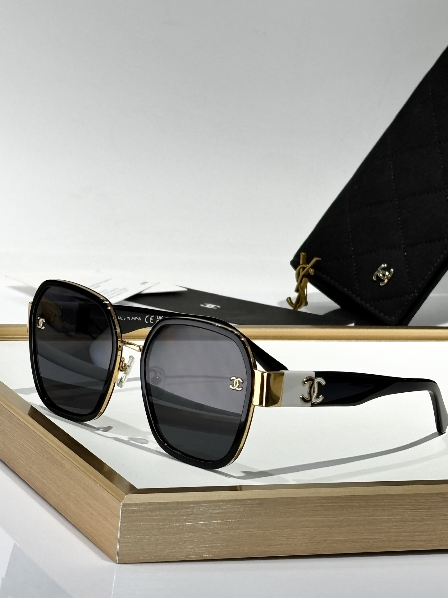 Luxury Oversized Square Sunglasses for Women – Designer Eyewear