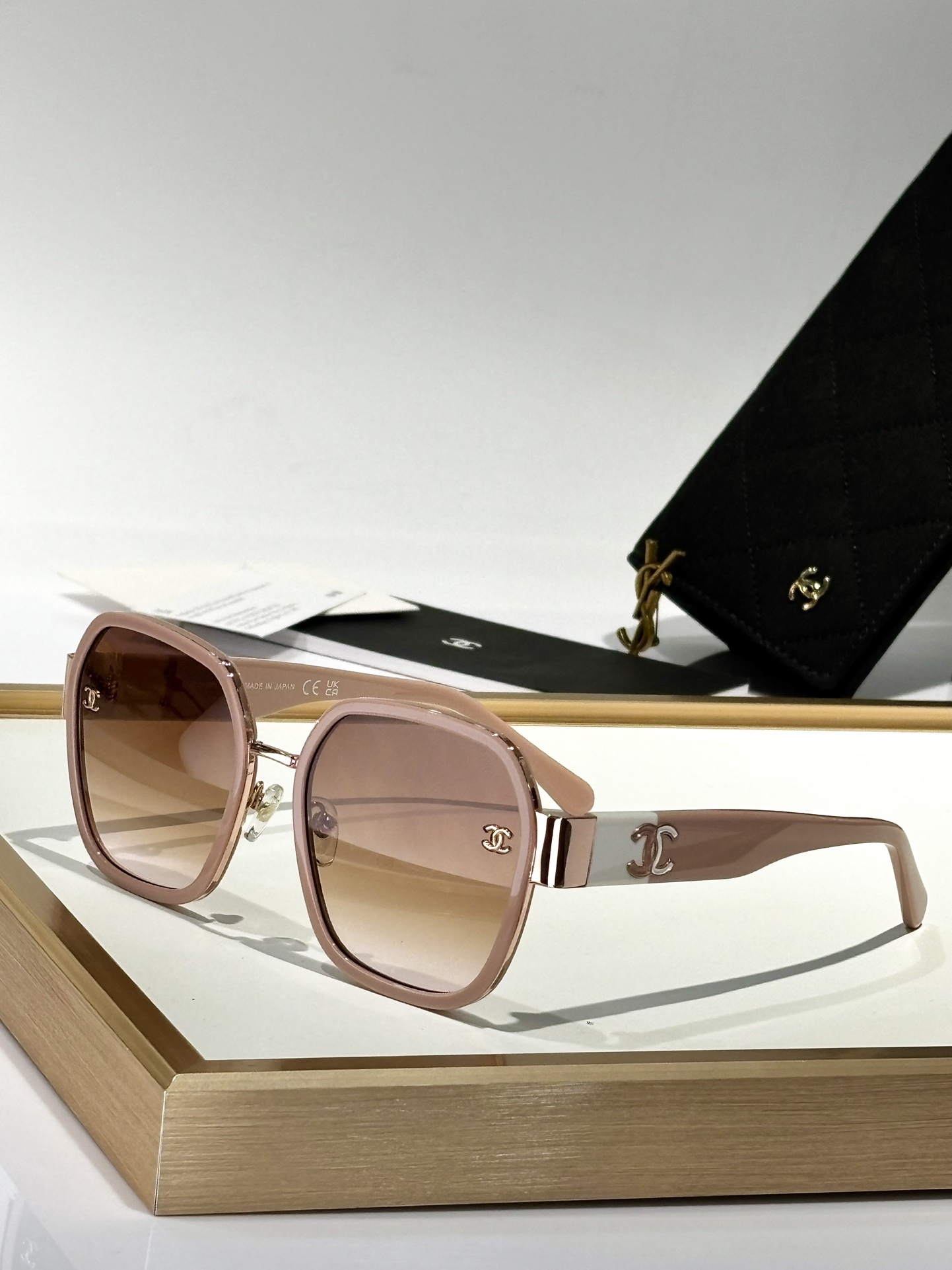 Luxury Oversized Square Sunglasses for Women – Designer Eyewear