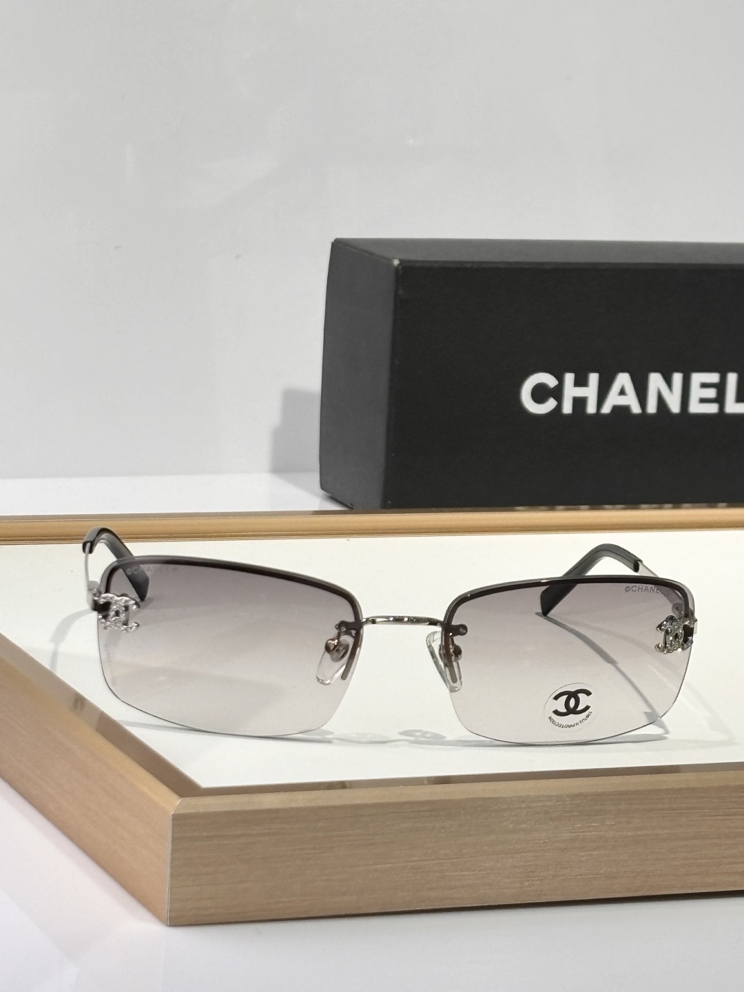 grey Chanel Silver Rimless Sunglasses – Chanel Silver Rimless