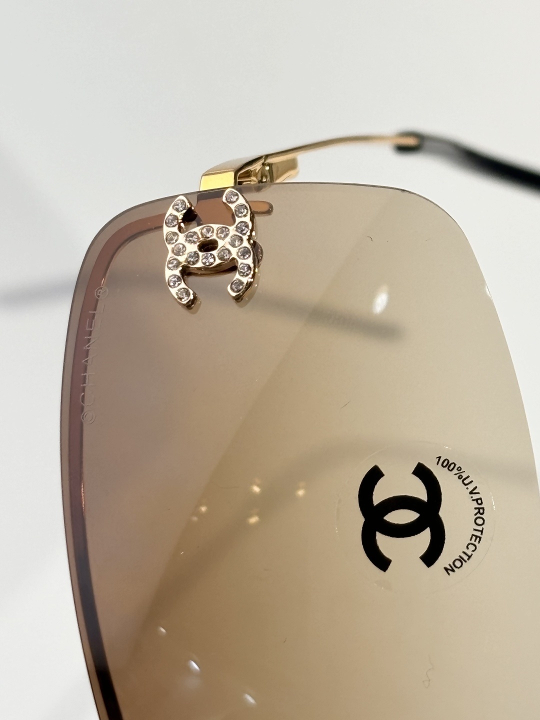 Luxury Chanel Rimless Gradient Sunglasses with Rhinestone CC Logo