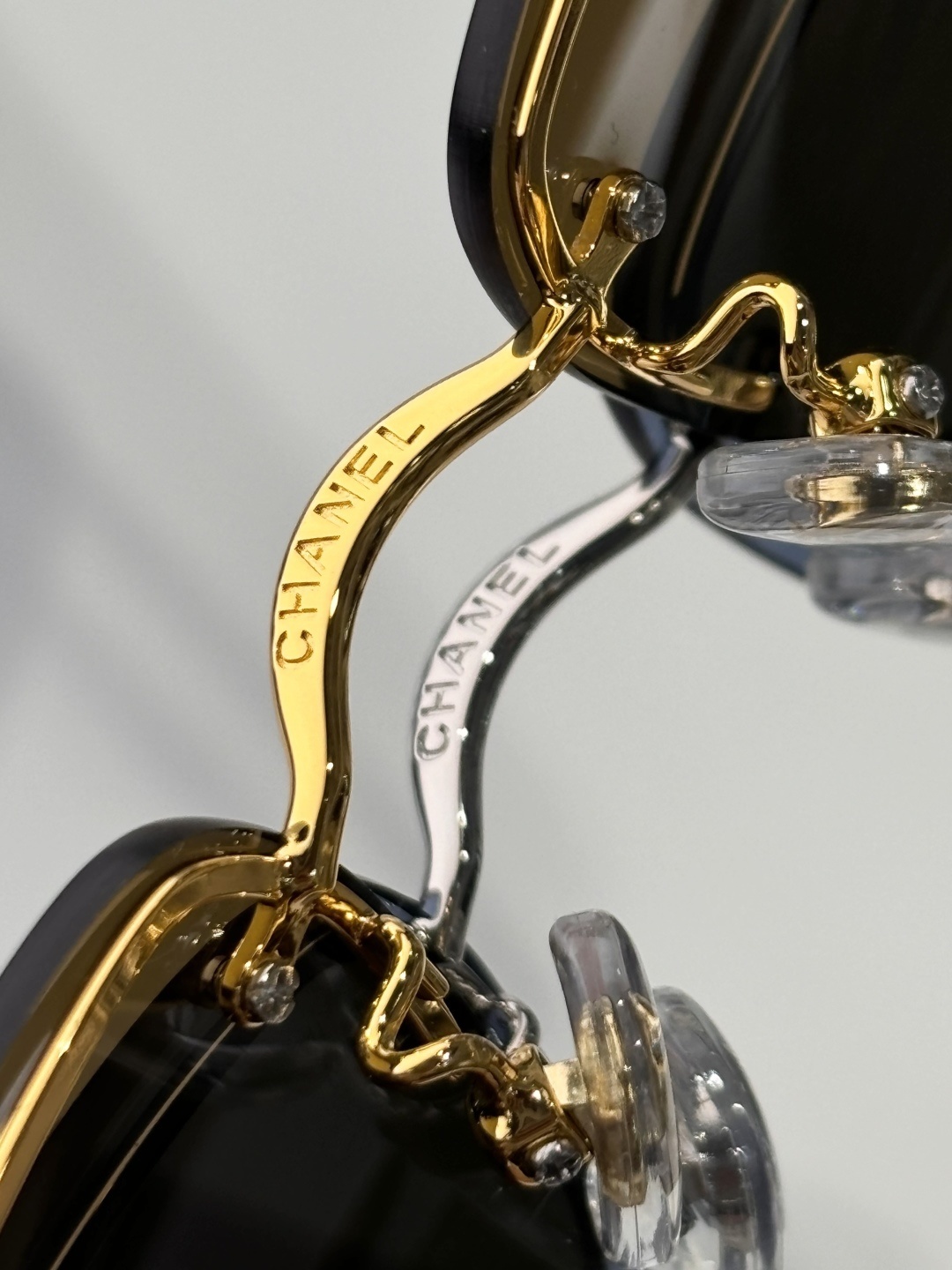 Luxury Chanel Rimless Gradient Sunglasses with Rhinestone CC Logo