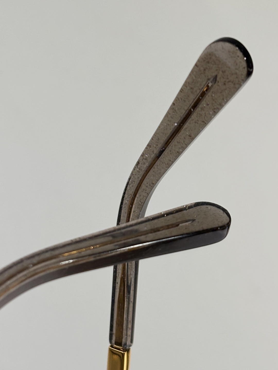 Chanel Luxury Rimless Sunglasses – Elegant Oval CC Logo Eyewear