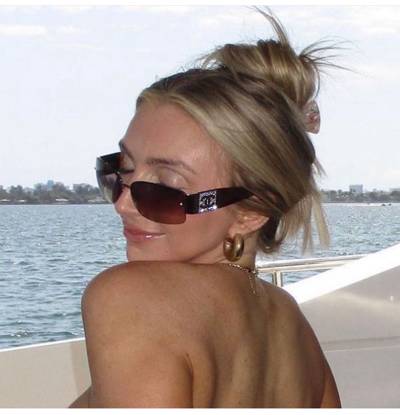 Vintage Chanel Rhinestone CC Rimless Sunglasses – Y2K Style