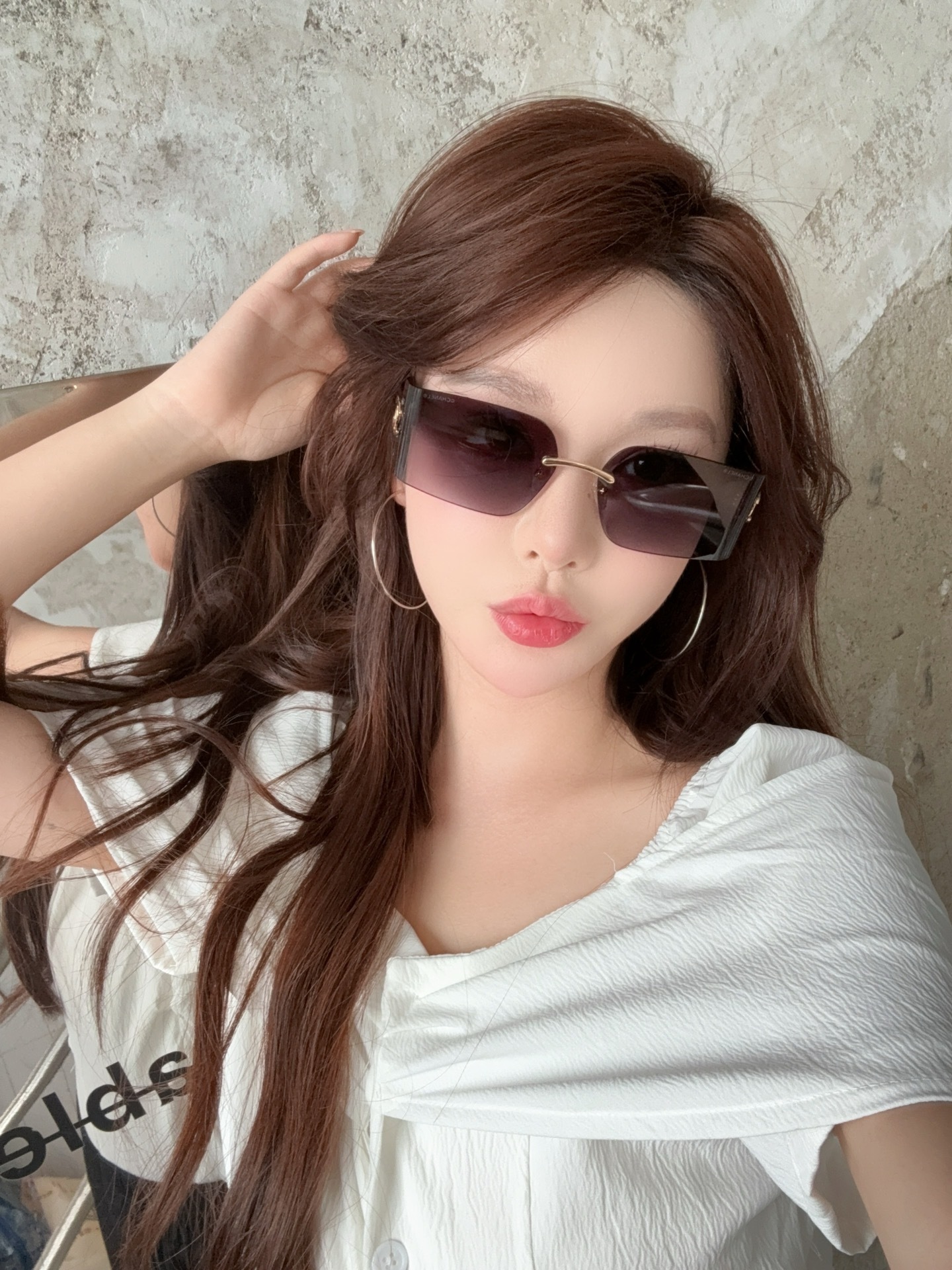 Luxury Women’s Rimless Rectangular Sunglasses – Chic Gradient Lens