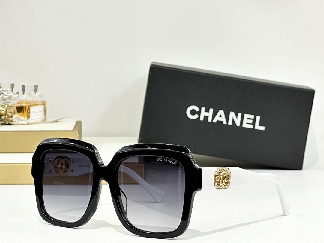 Chanel Oversized Square Sunglasses with Crystal CC Logo Luxury