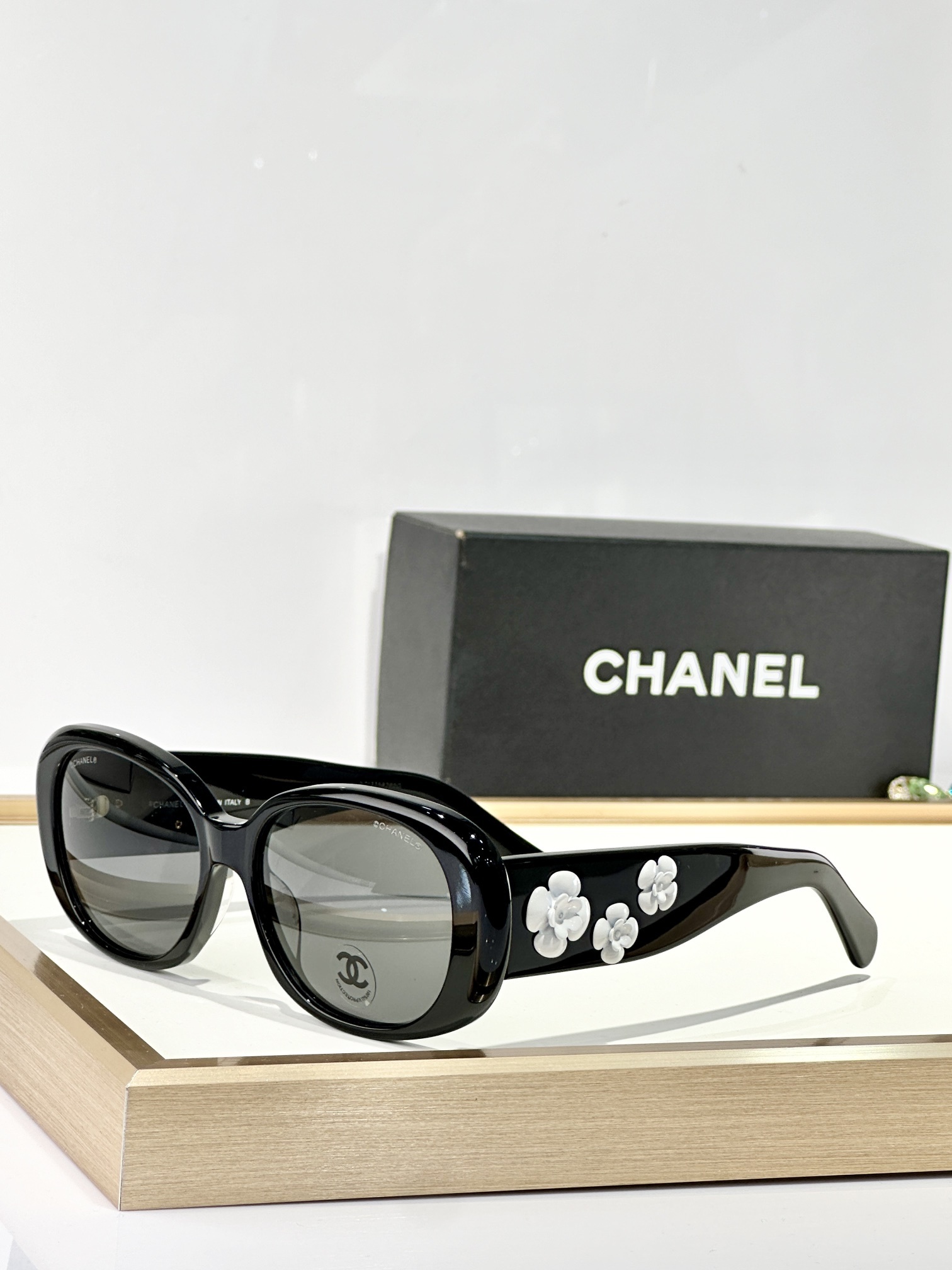 Chanel Camellia Flower Oversized Sunglasses – Luxury Women’s Eyewear
