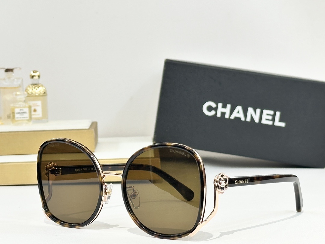 Chanel Camellia Oversized Sunglasses – Luxury Women’s Eyewear