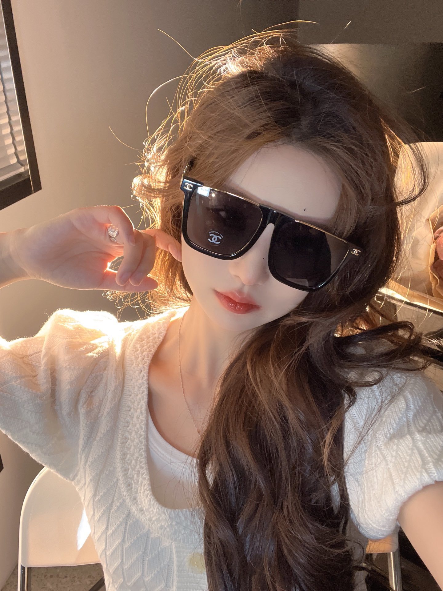 Luxury Oversized Square Sunglasses for Women – Chic Black Frame