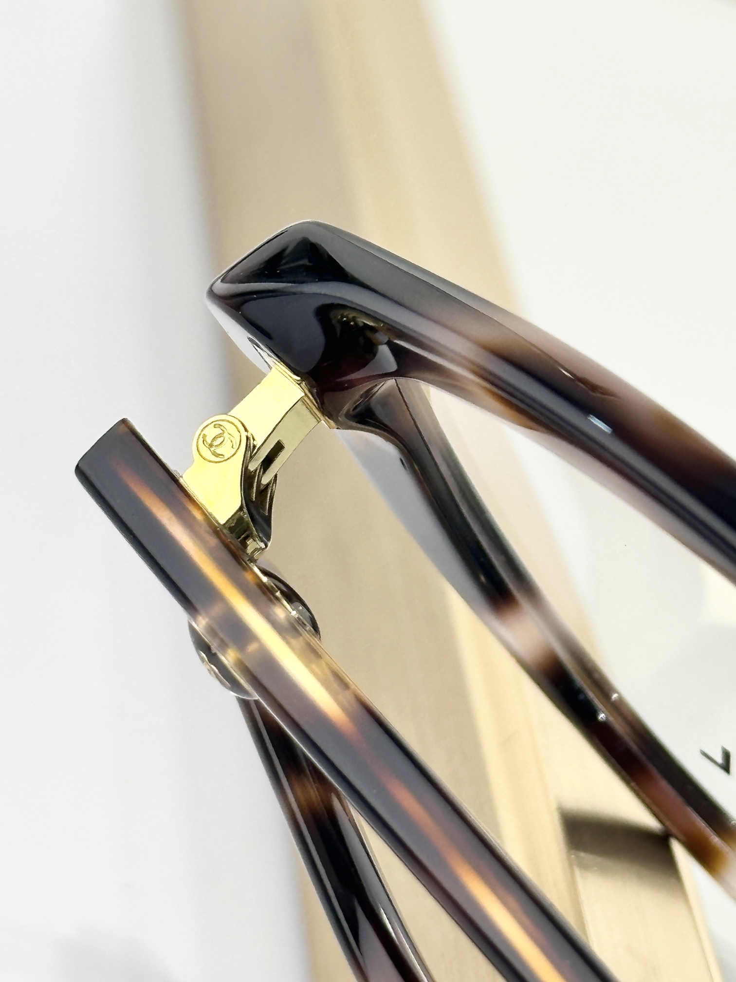 Chanel Luxury Cat-Eye Eyeglasses – Women’s Optical Frames