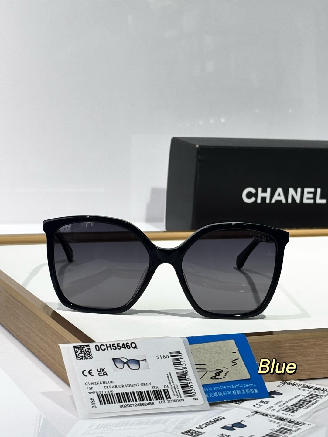 model Chanel Black Oversized Sunglasses – Chanel Black Oversized
