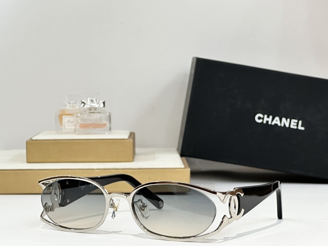 Chanel Vintage Oval Sunglasses – Luxury CC Logo Designer Eyewear