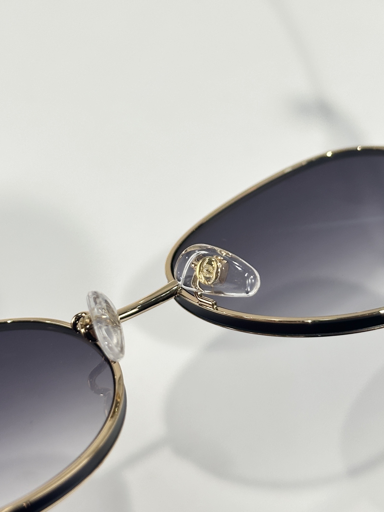 Chanel Luxury Gradient Round Aviator Sunglasses with CC Logo