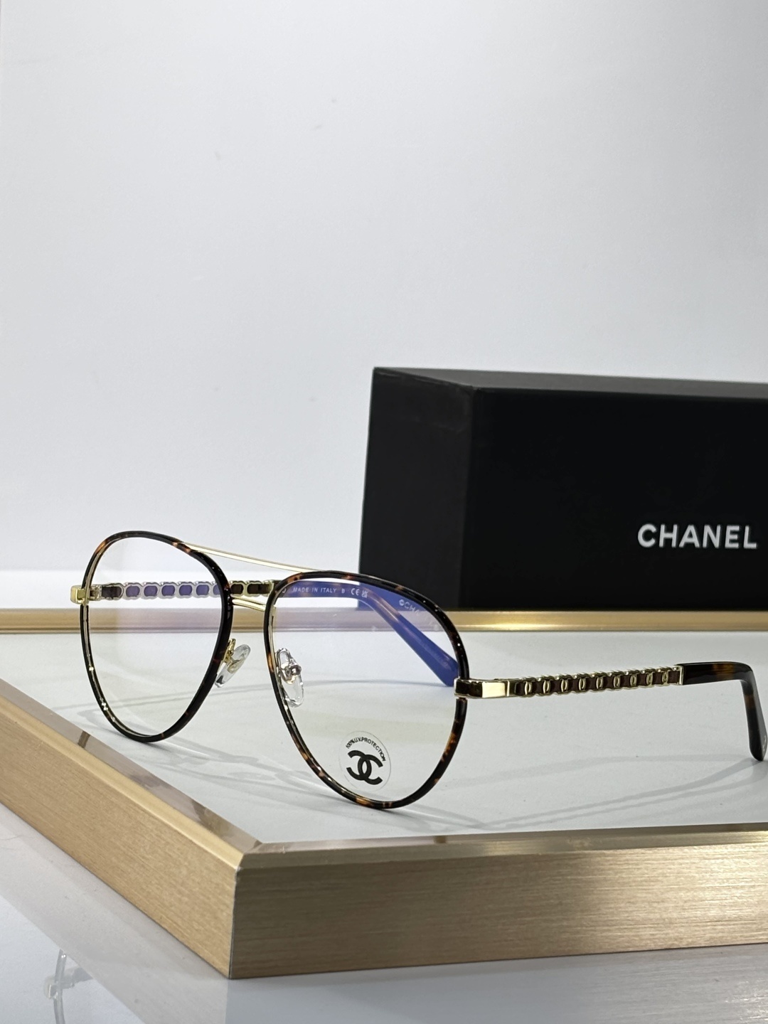 Chanel Luxury Aviator Eyeglasses – Iconic Chain Temple Design