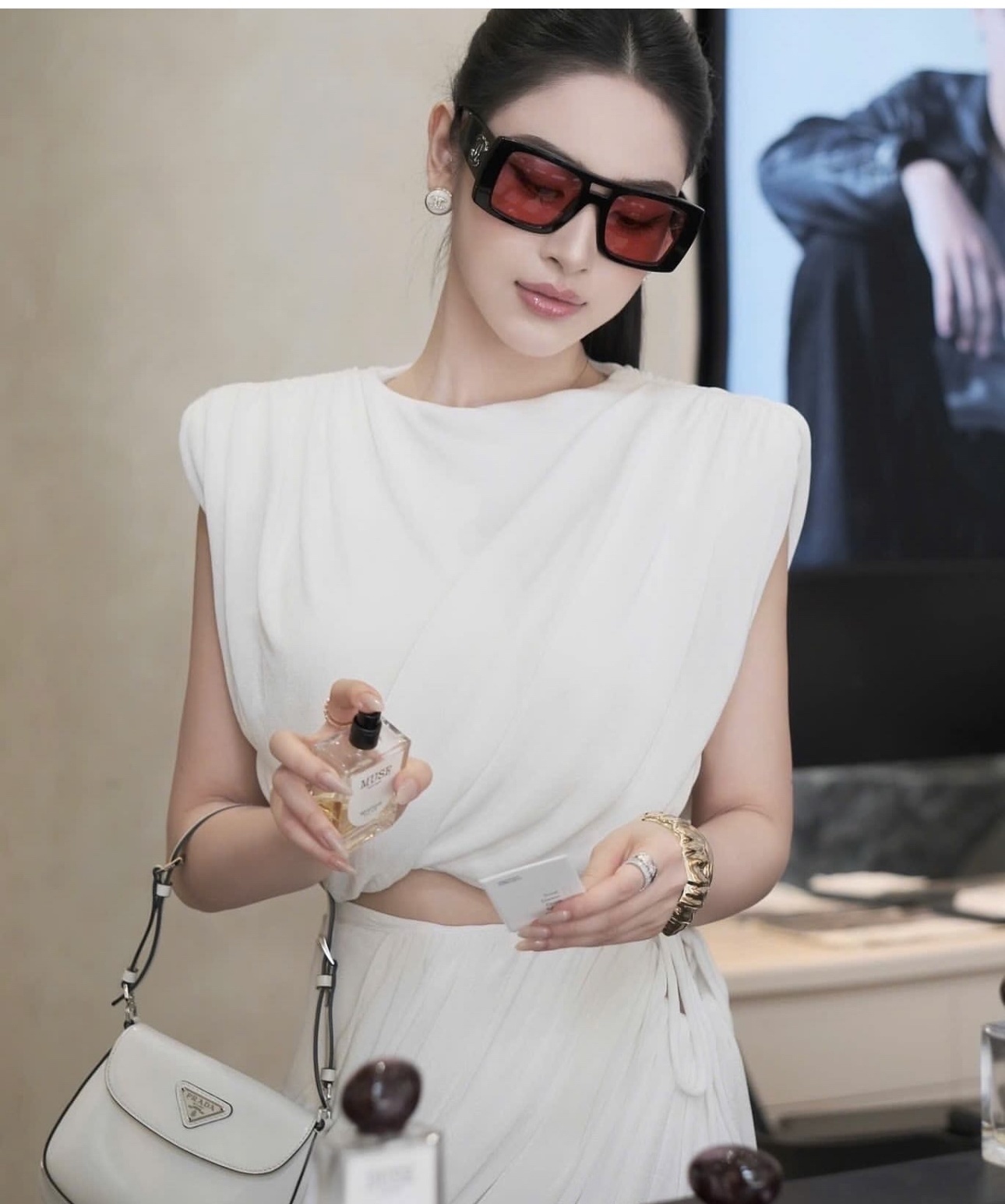 Women’s Luxury Square Sunglasses – Black Frame with Red Tinted Lenses