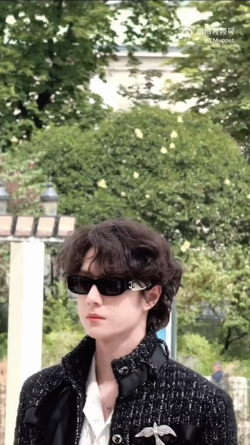 Chanel Black Narrow Sunglasses – White Logo Detail