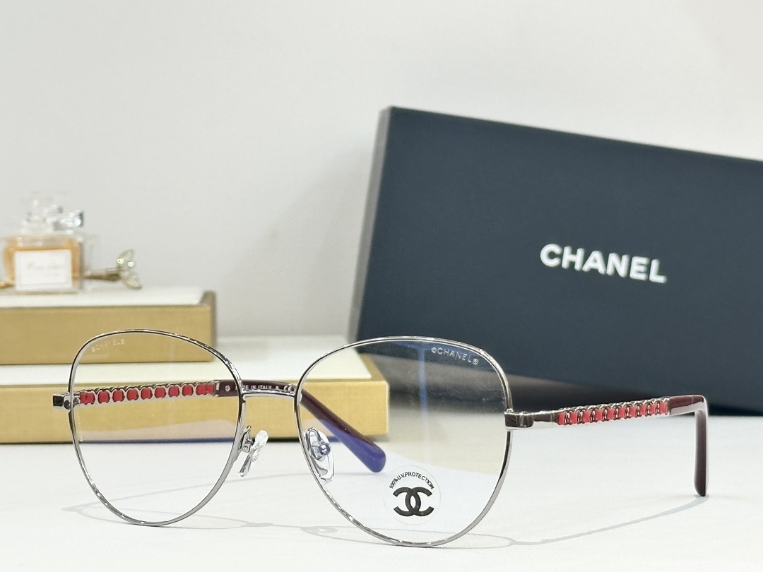 Chanel Luxury Metal Round Eyeglass Frames – Elegant Optical Design