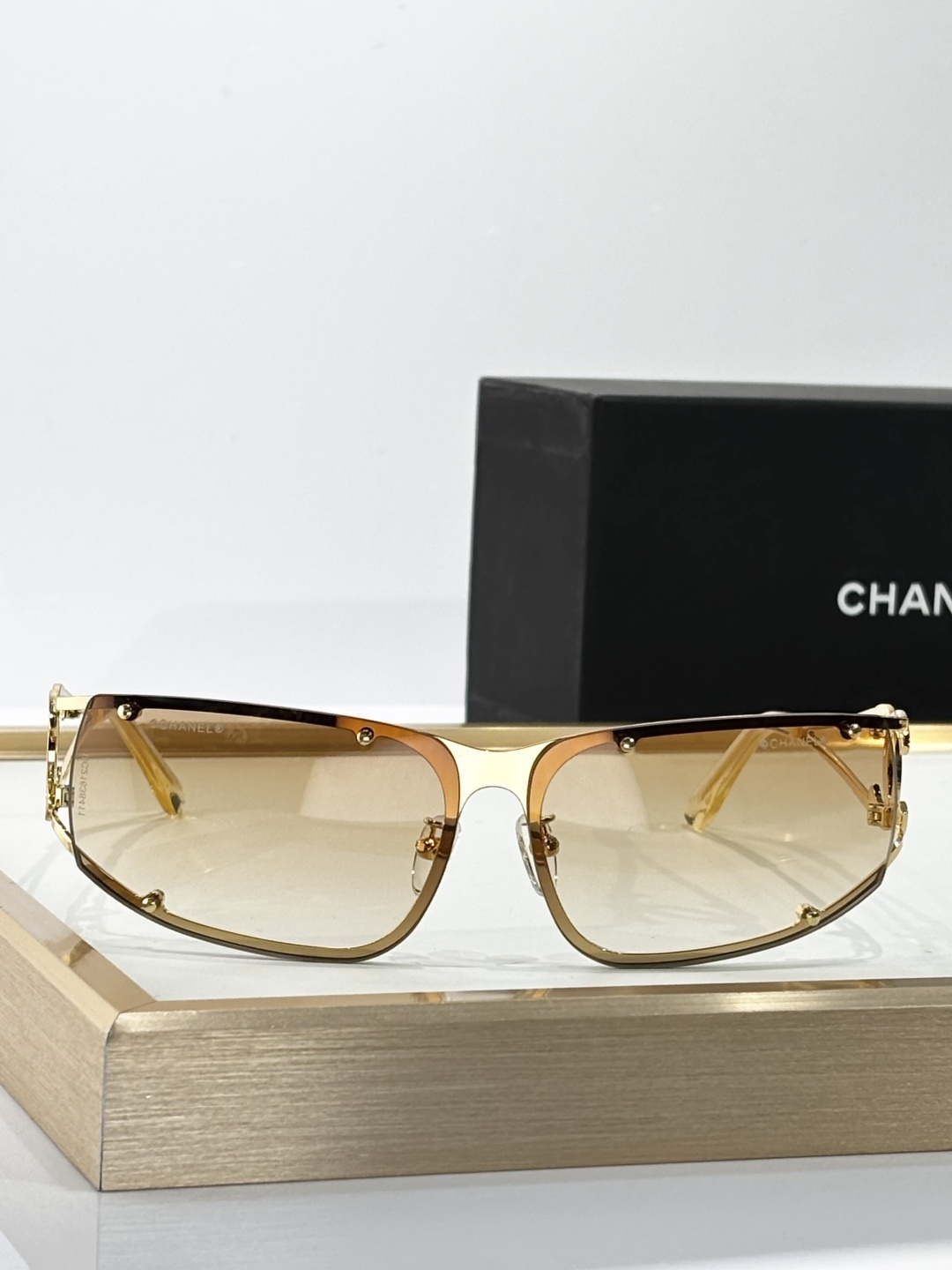 Chanel Vintage Gold Rimless Sunglasses – Brown Gradient CC Logo