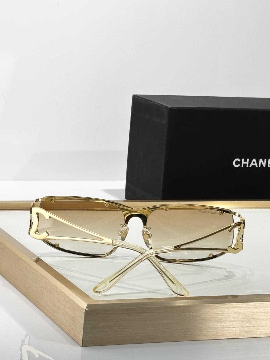 Chanel Vintage Gold Rimless Sunglasses – Brown Gradient CC Logo
