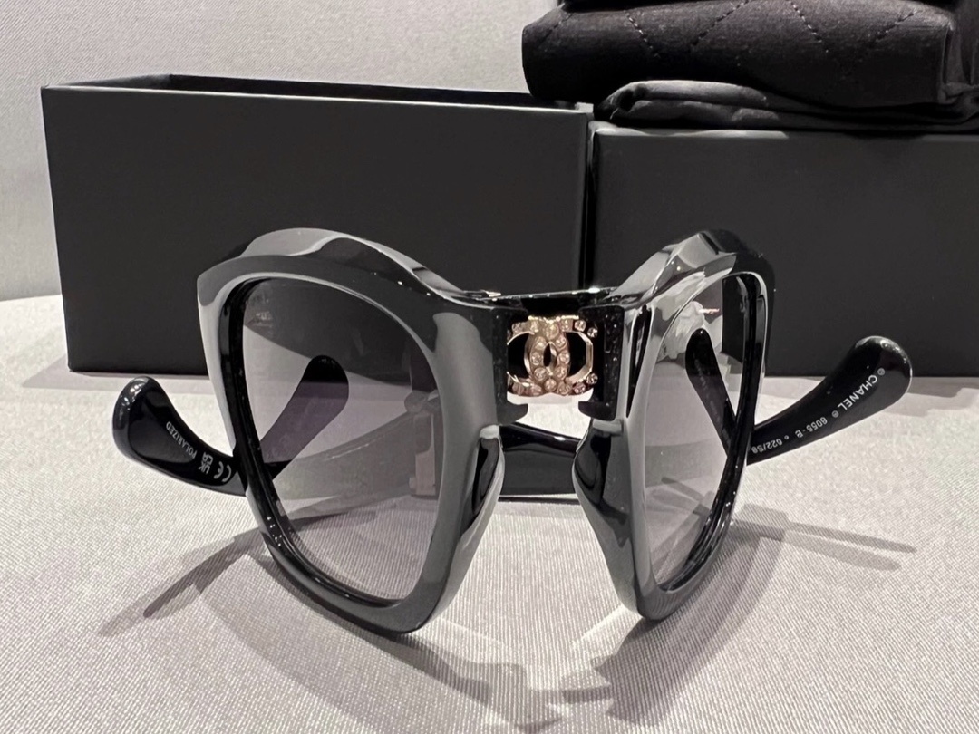 Chanel Square Sunglasses with Crystal CC Logo & Quilted Case