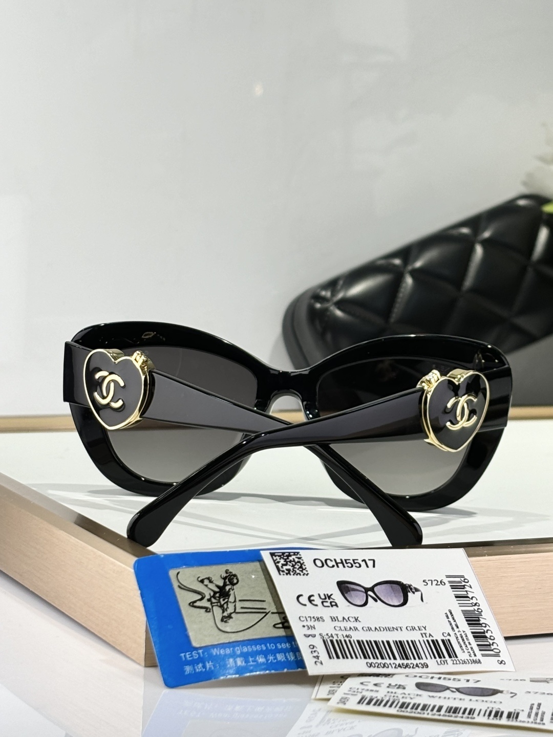 Luxury Black Heart Locket Sunglasses – Oversized Cat Eye Eyewear