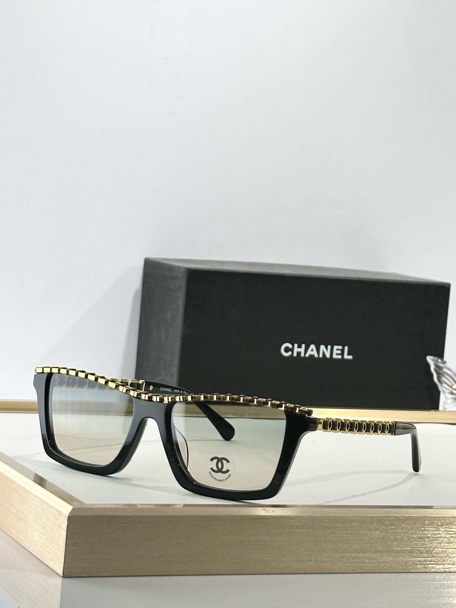 Chanel Luxury Square Chain Sunglasses – Elegant Designer Eyewear
