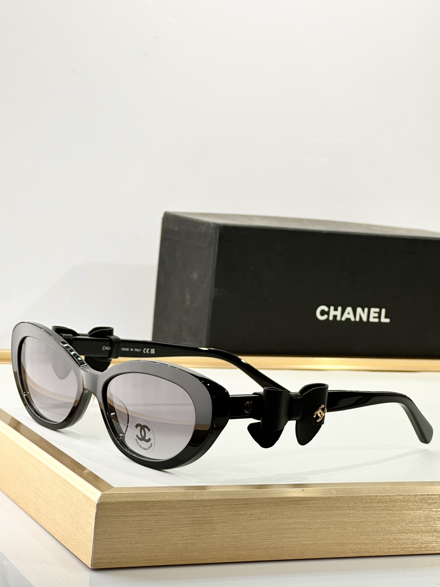 Chanel Women’s Oval Bow Sunglasses – Premium Luxury Eyewear