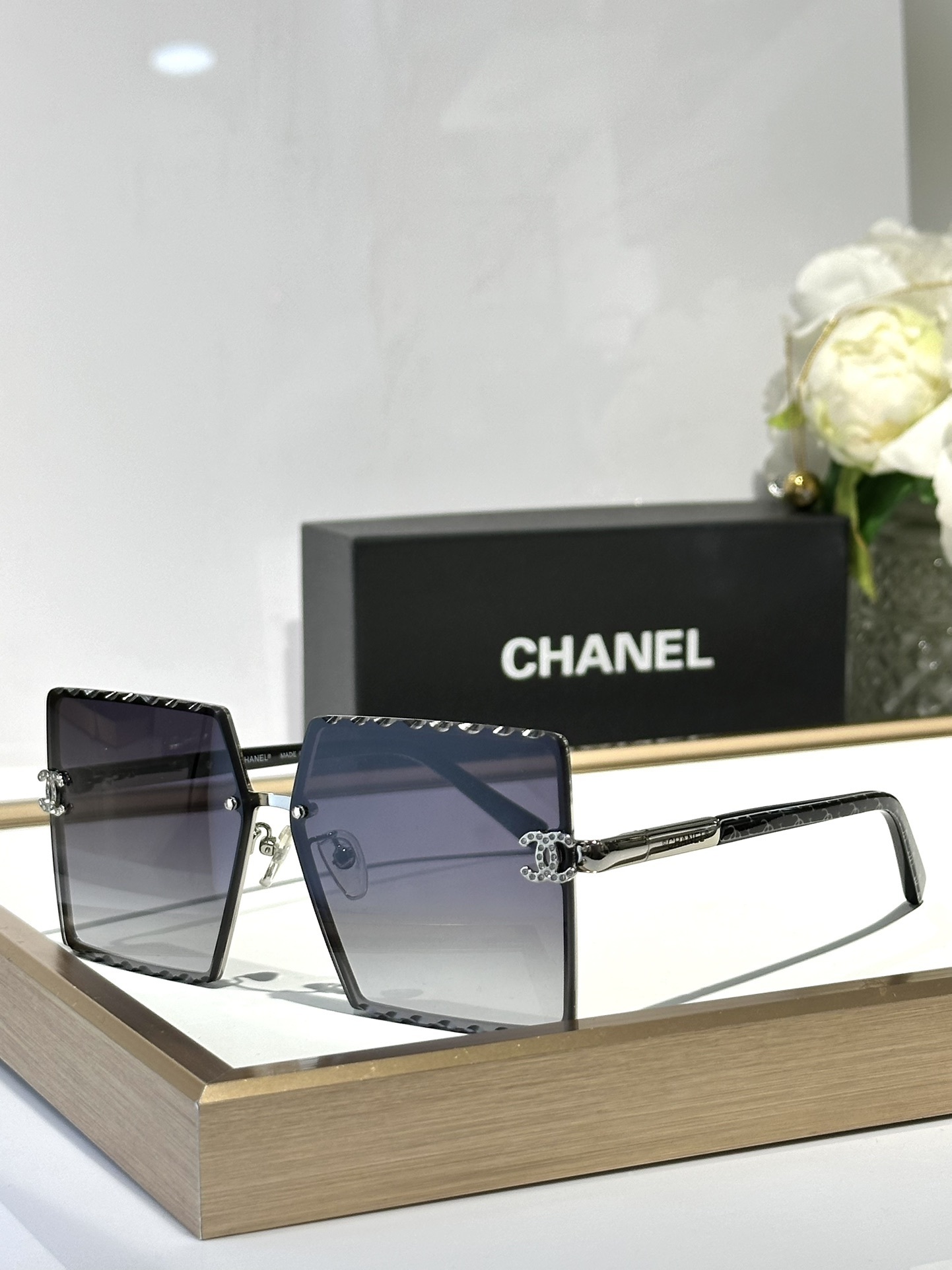 Chanel Oversized Square Sunglasses – Gradient Lens with Crystal CC Logo