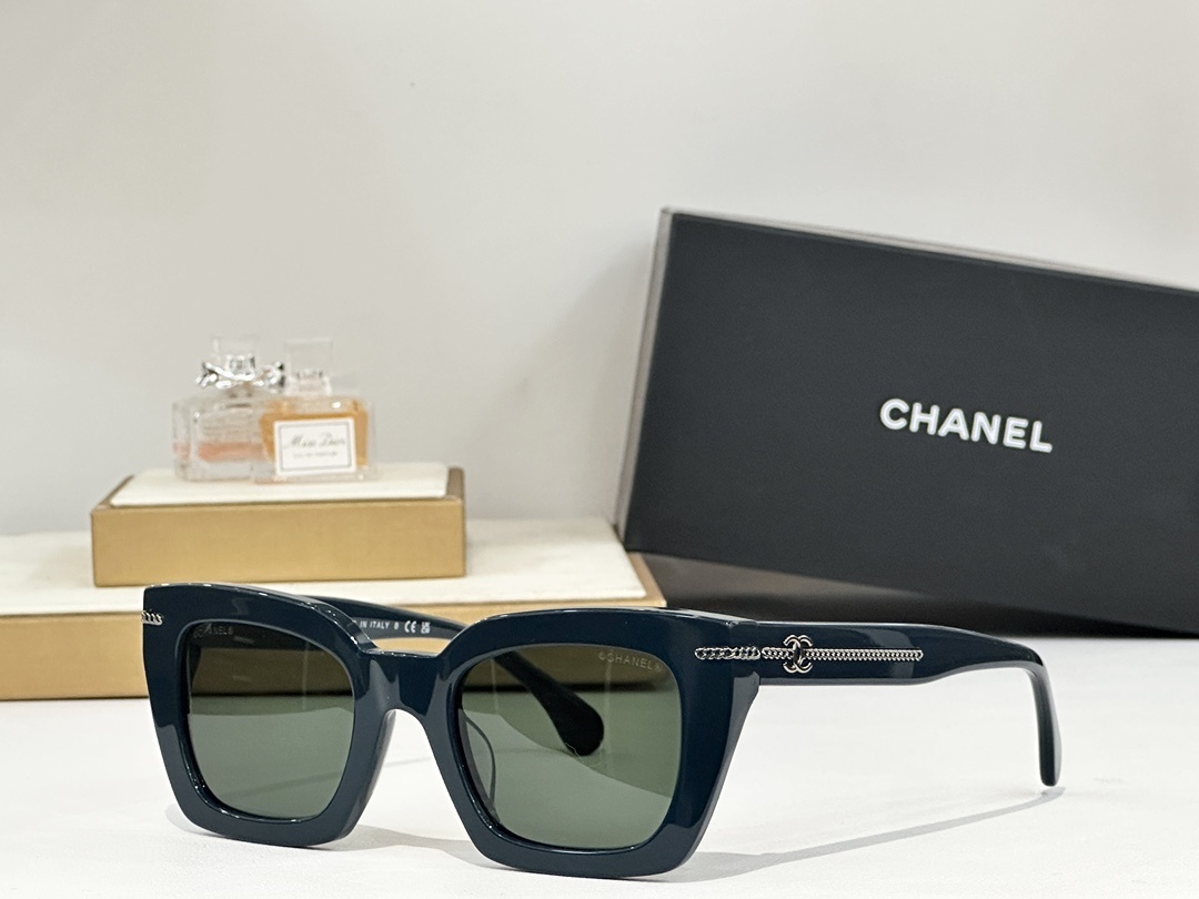 Chanel Luxury Square Sunglasses with CC Logo Chain Detail