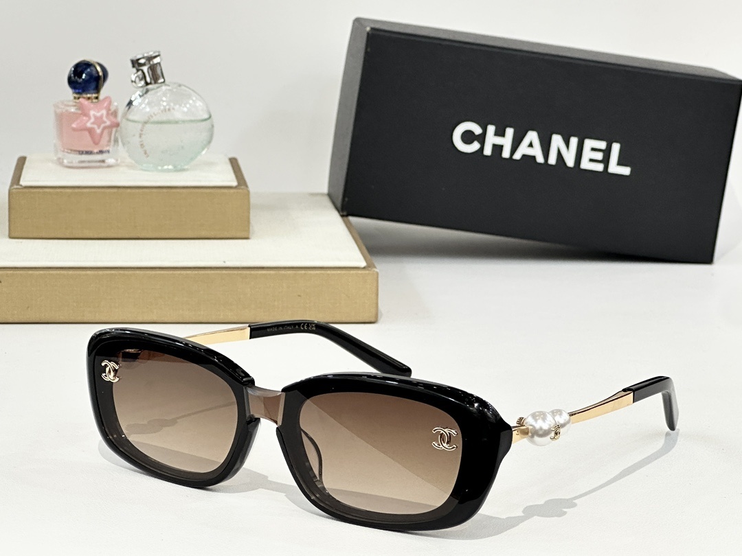 Chanel Oversized Pearl Accent Sunglasses – Luxury Women’s Eyewear