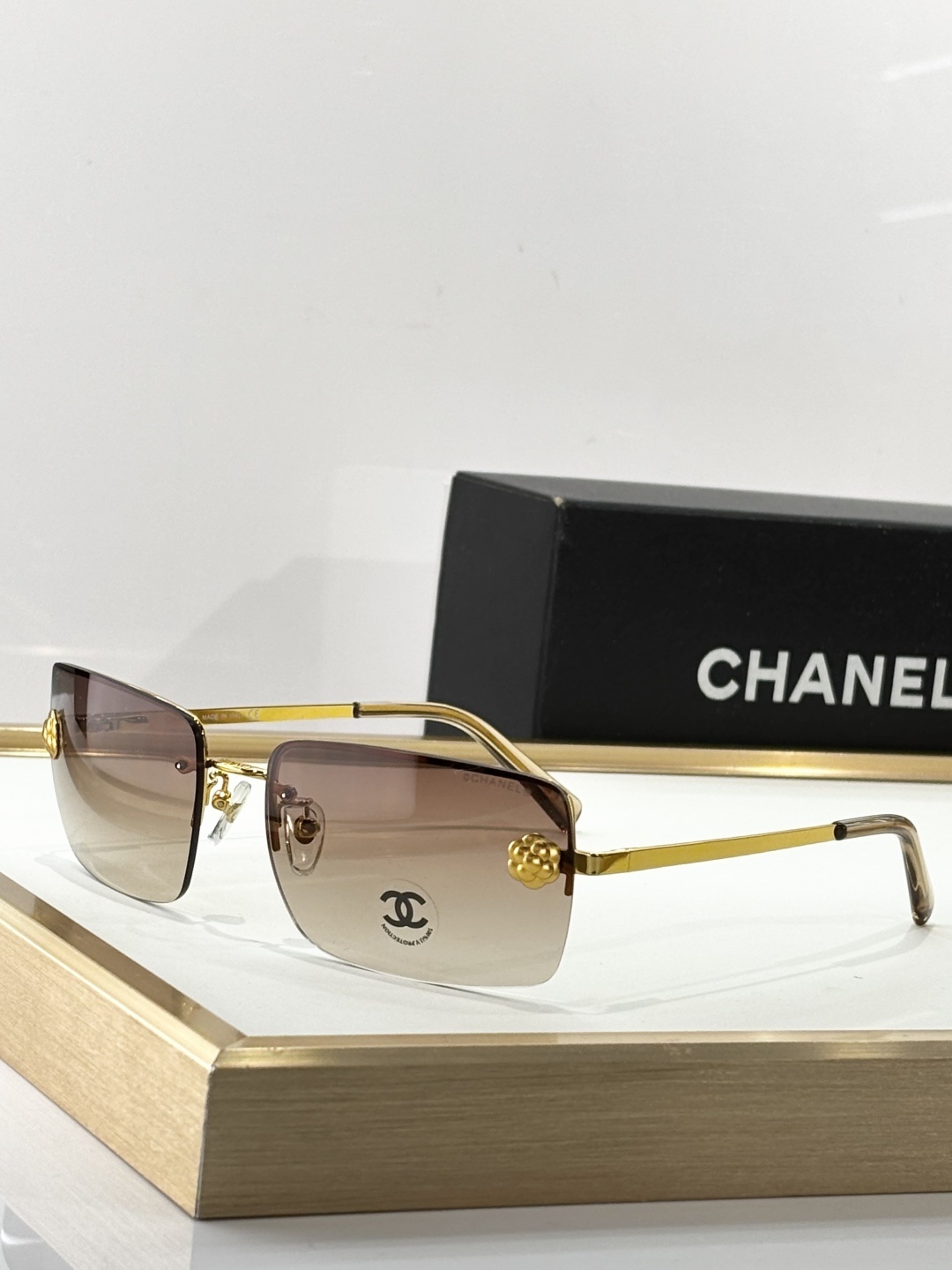 Chanel Gradient Gold Sunglasses – Chanel Rectangular Gradient