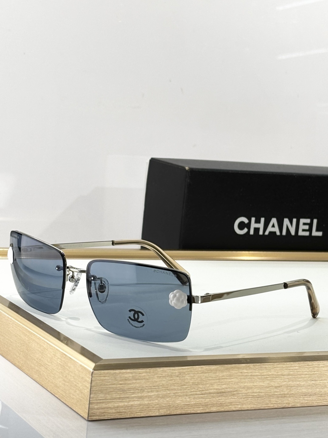 Chanel Camellia Rimless Sunglasses Gradient Lens Luxury Eyewear