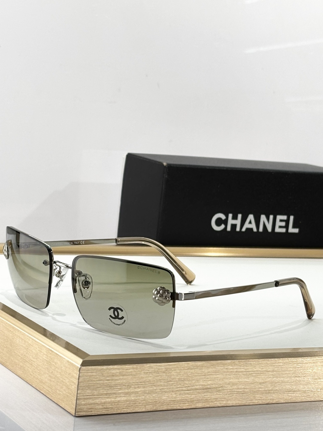Chanel Camellia Rimless Sunglasses Gradient Lens Luxury Eyewear