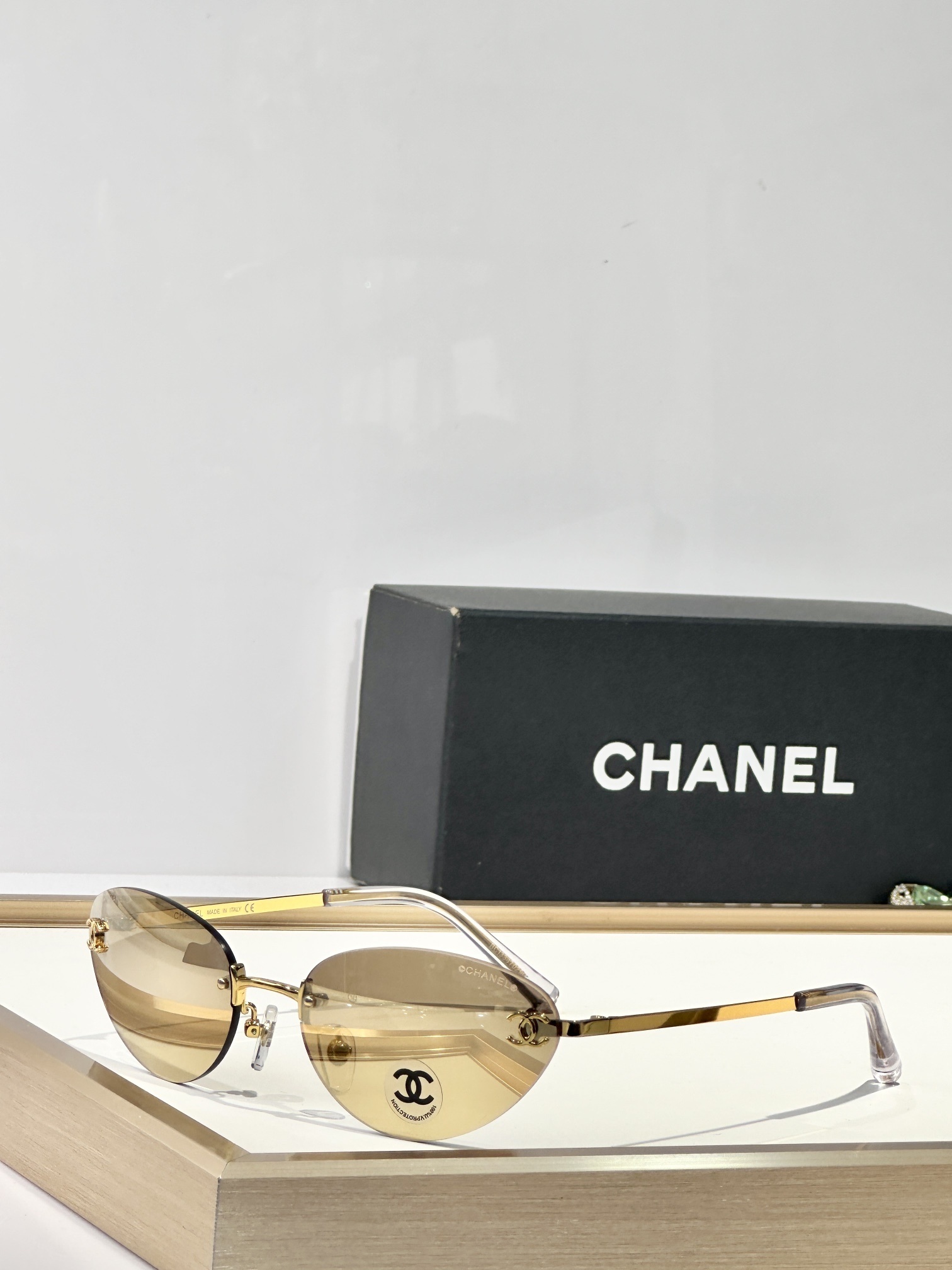 Chanel Luxury Rimless Butterfly Sunglasses – Iconic CC Logo