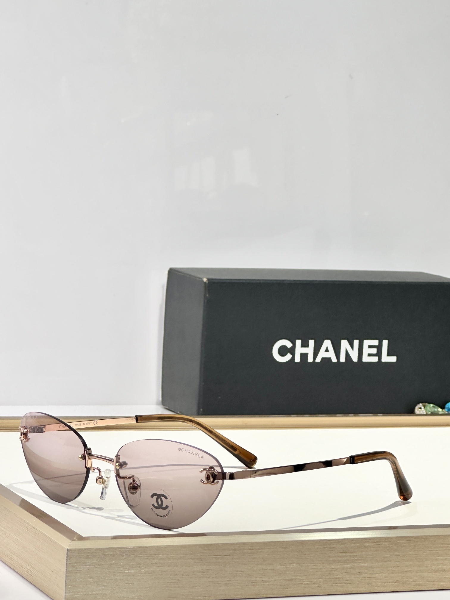 Chanel Luxury Rimless Butterfly Sunglasses – Iconic CC Logo