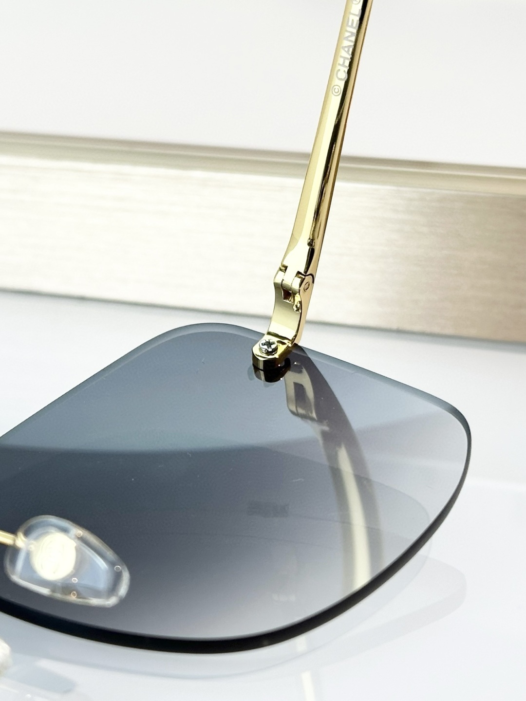 Chanel Rimless Square Sunglasses – Elegant Gradient Eyewear for Women