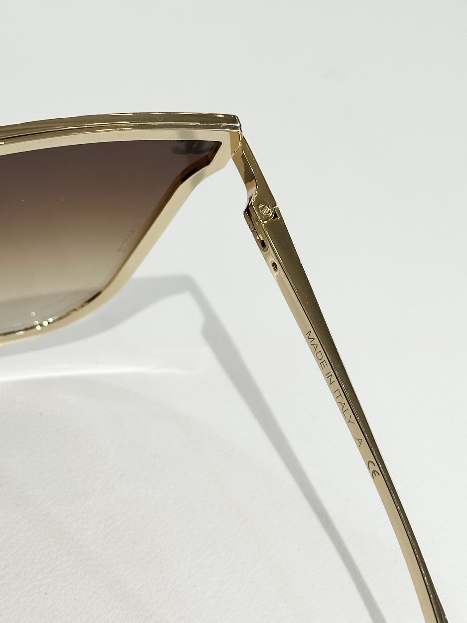 Chanel Luxury Oversized Square Sunglasses – Elegant Women’s Eyewear