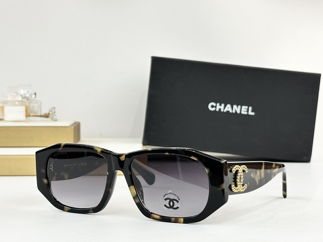 Chanel Tortoise Octagon Sunglasses Gold CC Logo