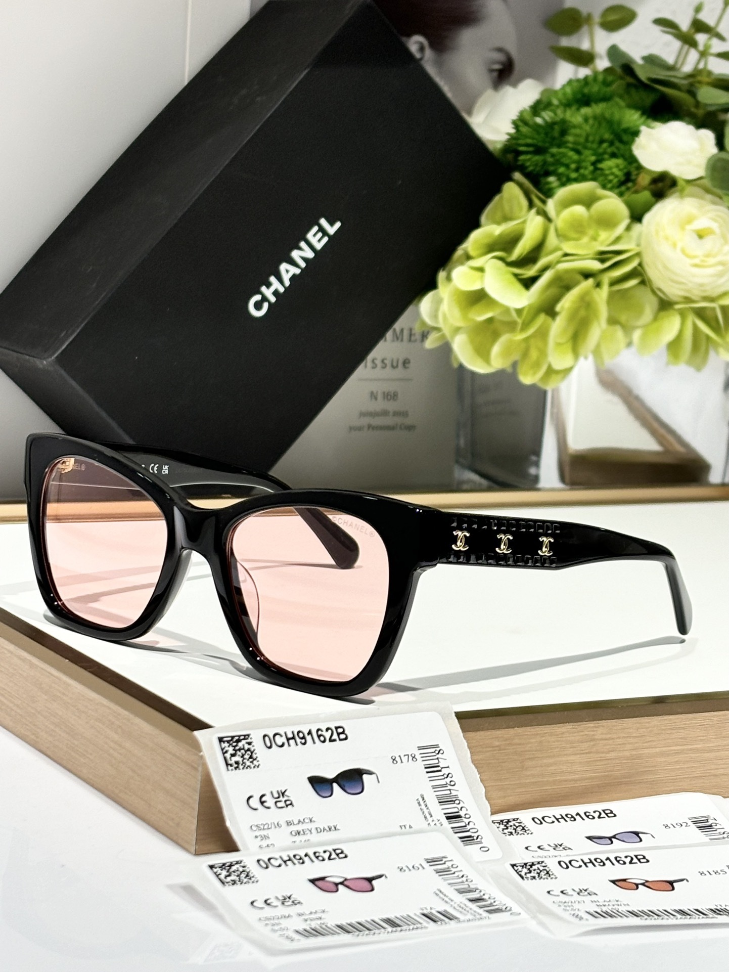 Chanel OCH9162B Designer Sunglasses – Elegant Black Cat-Eye Frame