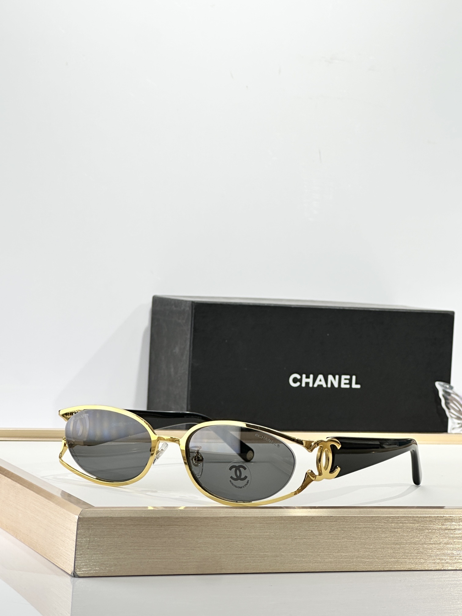 Chanel Vintage Oval CC Logo Sunglasses – Luxury Designer Eyewear