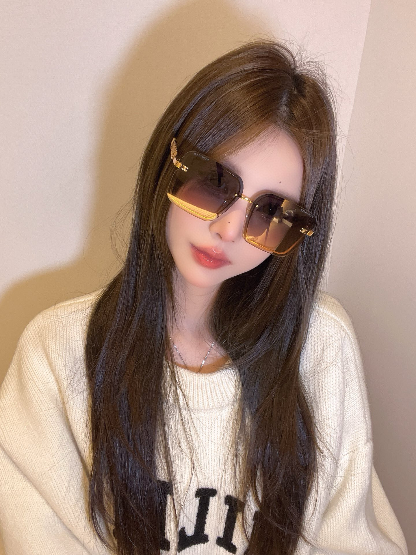 Chanel Gradient Lens Sunglasses – Gold Frame