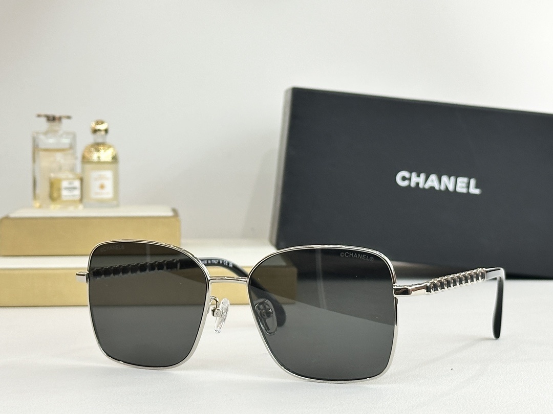 Chanel Oversized Square Metal Sunglasses – Elegant Chain Temples