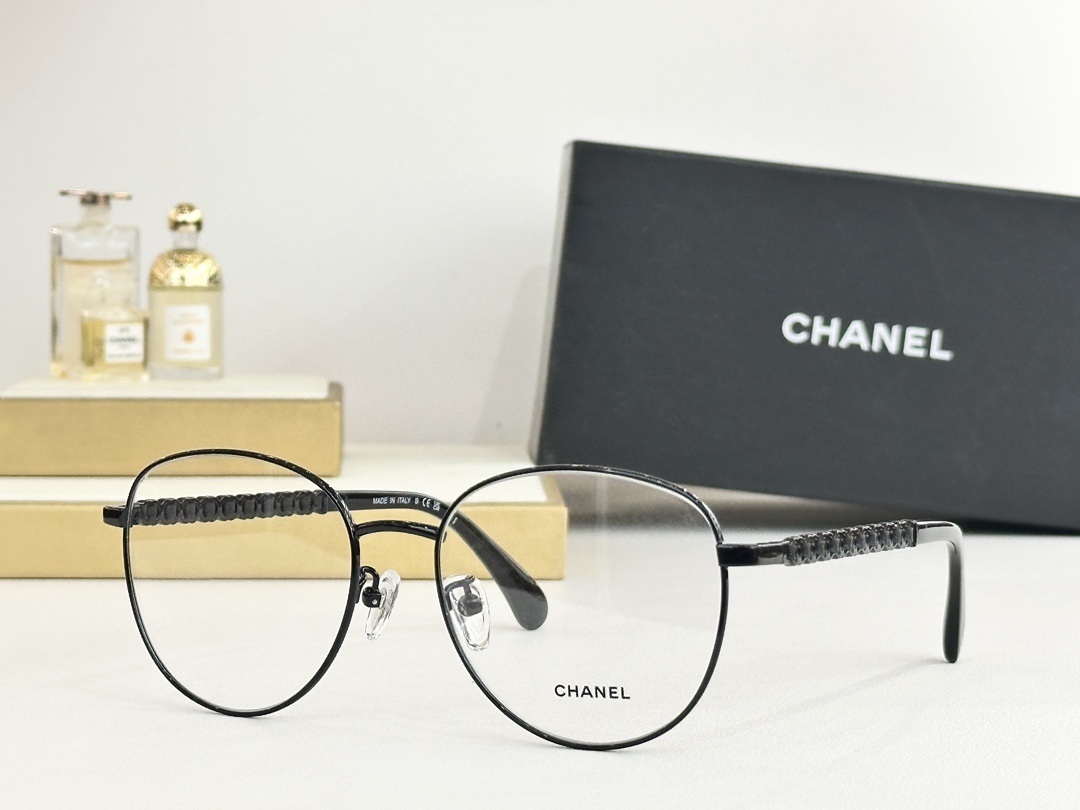 Chanel Luxury Round Metal Optical Frames for Women – Elegant Design