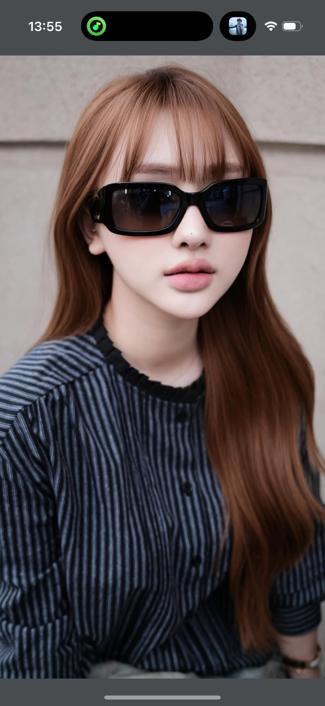 Vintage Rectangular Sunglasses with Signature Logo – Chic Black