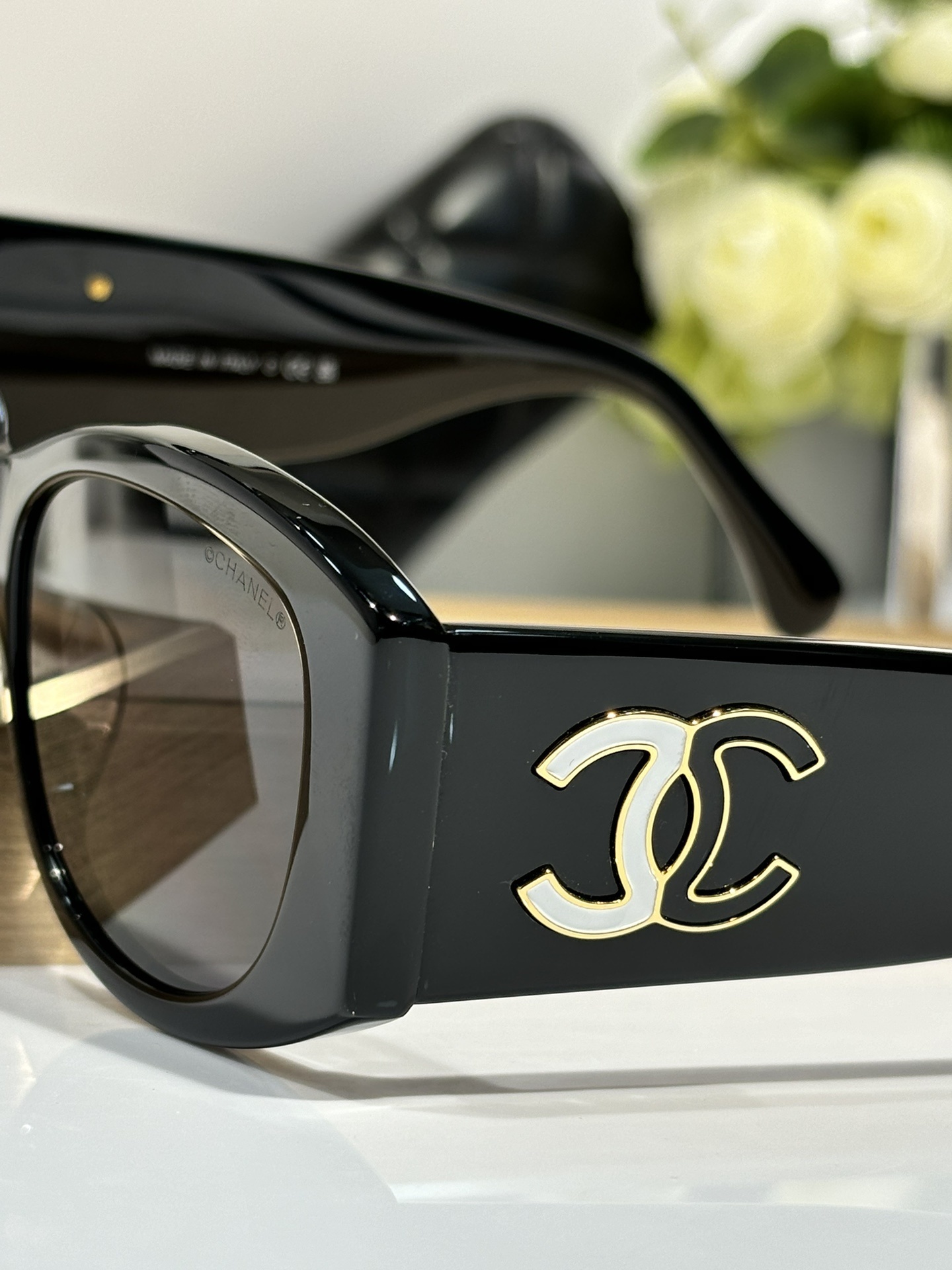 Chanel Black Butterfly Sunglasses with Signature CC Logo – Luxury