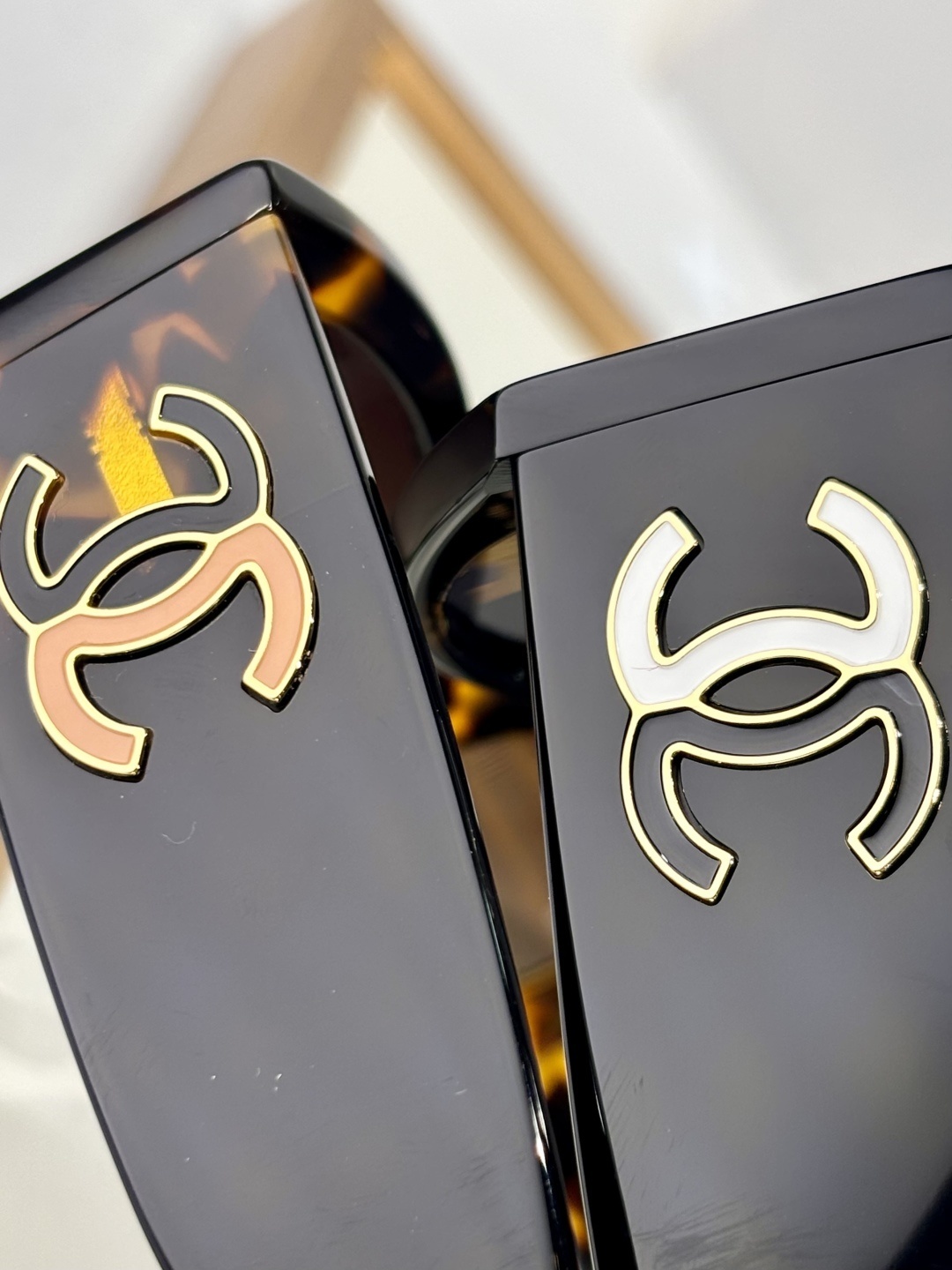 Chanel CH5524A Polarized Sunglasses for Women – Luxury Eyewear